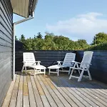 別荘 Four-bedroom In ハザスレウ