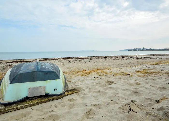 Hébergement de vacances Four-bedroom In