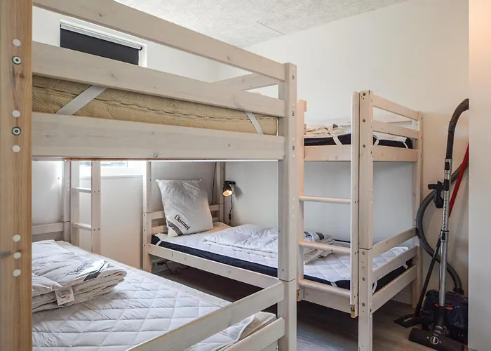 Four-bedroom In * הדרסלב