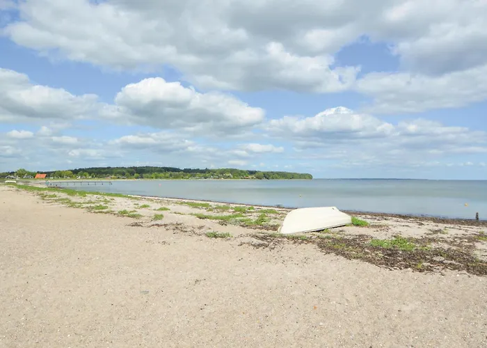 Four-bedroom In Hébergement de vacances Haderslev