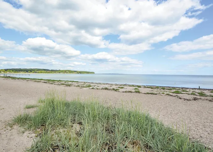 Hébergement de vacances Four-bedroom In